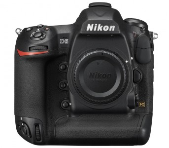 Фотоаппарат зеркальный премиум Nikon D5 body (два слота XQD) (VBA460AE)