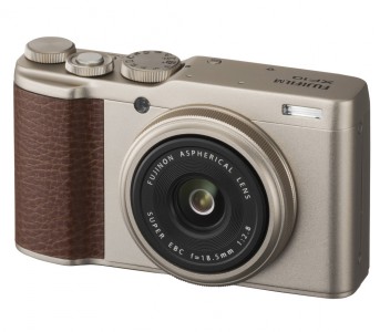 Фотоаппарат компактный премиум Fujifilm XF10, золотистый (16583509)