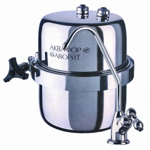 Фильтр для очистки воды Аквафор Фаворит В150-5 (А933)