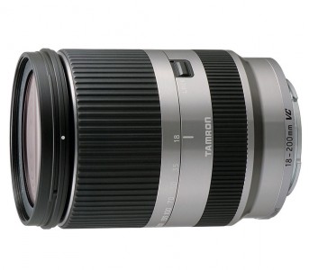 Объектив Tamron 18-200mm f/3.5-6.3 Di III VC для Sony E, серебристый (B011S)