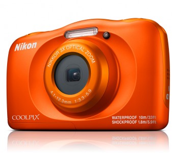 Компактный фотоаппарат Nikon Coolpix W150, оранжевый (VQA112K001)