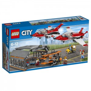 Конструктор Lego Авиашоу City Town 60103