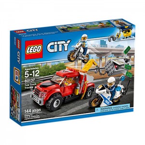 Конструктор Lego Lego City 60137 Лего Город Побег на буксировщике