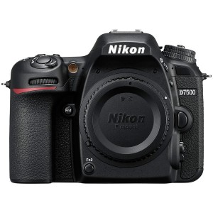 Зеркальный цифровой фотоаппарат Nikon D7500 Body