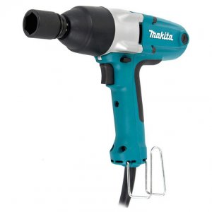 Ударный гайковерт Makita TW0200