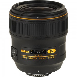 Объектив Nikon AF-S NIKKOR 35mm f/1.4G