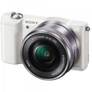 Цифровой фотоаппарат со сменной оптикой Sony Alpha A5000 kit 16-50 White