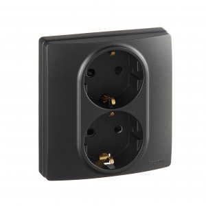 Розетка Legrand Etika 672633