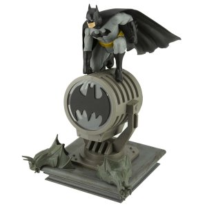 Настольный светильник Paladone DC Batman Figurine (PP6376BM)