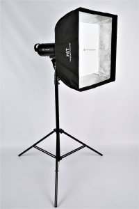 Софтбокс FST SB-35U 60x60cm, быстрораскладной (УТ-00000700)