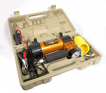 Автомобильный компрессор Golden Snail ECO TECH GS9219 (черно-оранжевый)