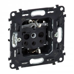 Розетка Legrand Valena In matic (753029 1181895)