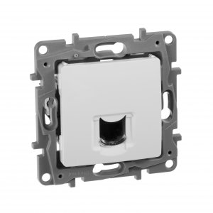 Одноместная компьютерная розетка Legrand Etika (672253)