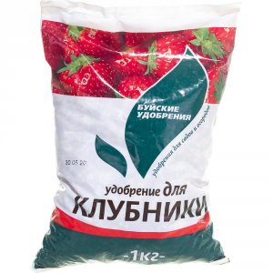 Комплексное минеральное удобрение для клубники Буйские Удобрения 4607019650880