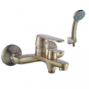 Монолитный смеситель для ванны Diadonna D82-330118Q