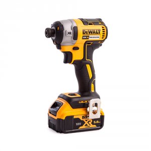 Гайковерт аккумуляторный Dewalt DCF887P2-QW
