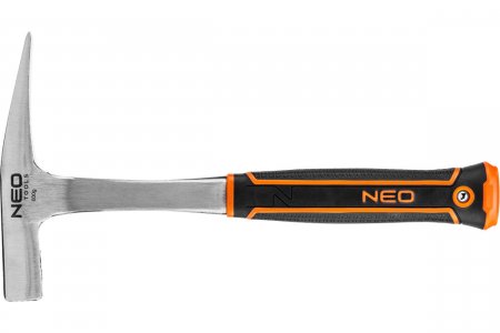 Цельнокованый молоток каменщика Neo Tools 25-105