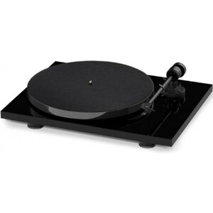 Виниловый проигрыватель Pro-Ject E1 Phono Black OM5e UNI