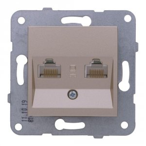 Розетка компьютерная Panasonic Karre Plus & Arkedia Slim (WKTT04062BR-RU)