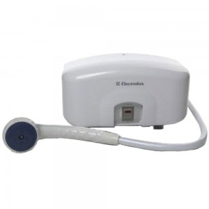 Проточный водонагреватель Electrolux Smartfix 5.5 S (душ)